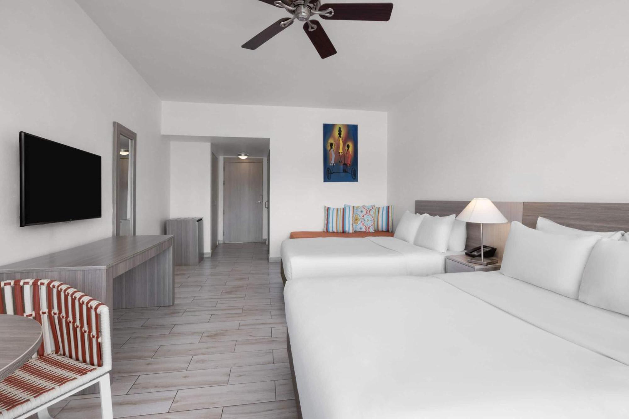 Grand Decameron Cornwall Beach, A Trademark All-Inclusive Resort Montego Bay Dış mekan fotoğraf
