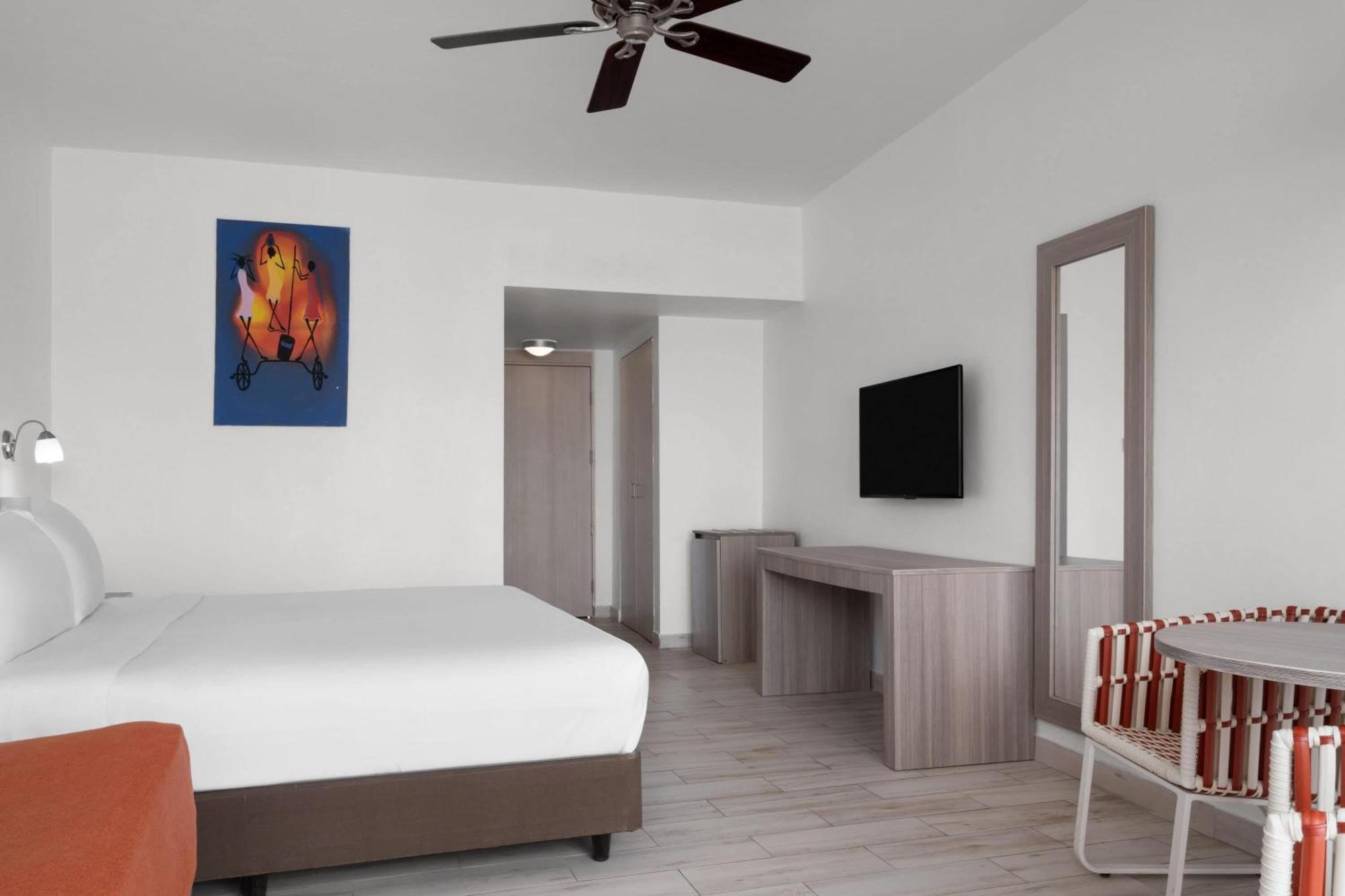 Grand Decameron Cornwall Beach, A Trademark All-Inclusive Resort Montego Bay Dış mekan fotoğraf