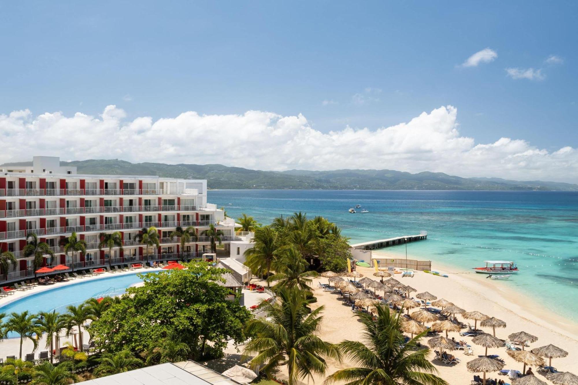 Grand Decameron Cornwall Beach, A Trademark All-Inclusive Resort Montego Bay Dış mekan fotoğraf