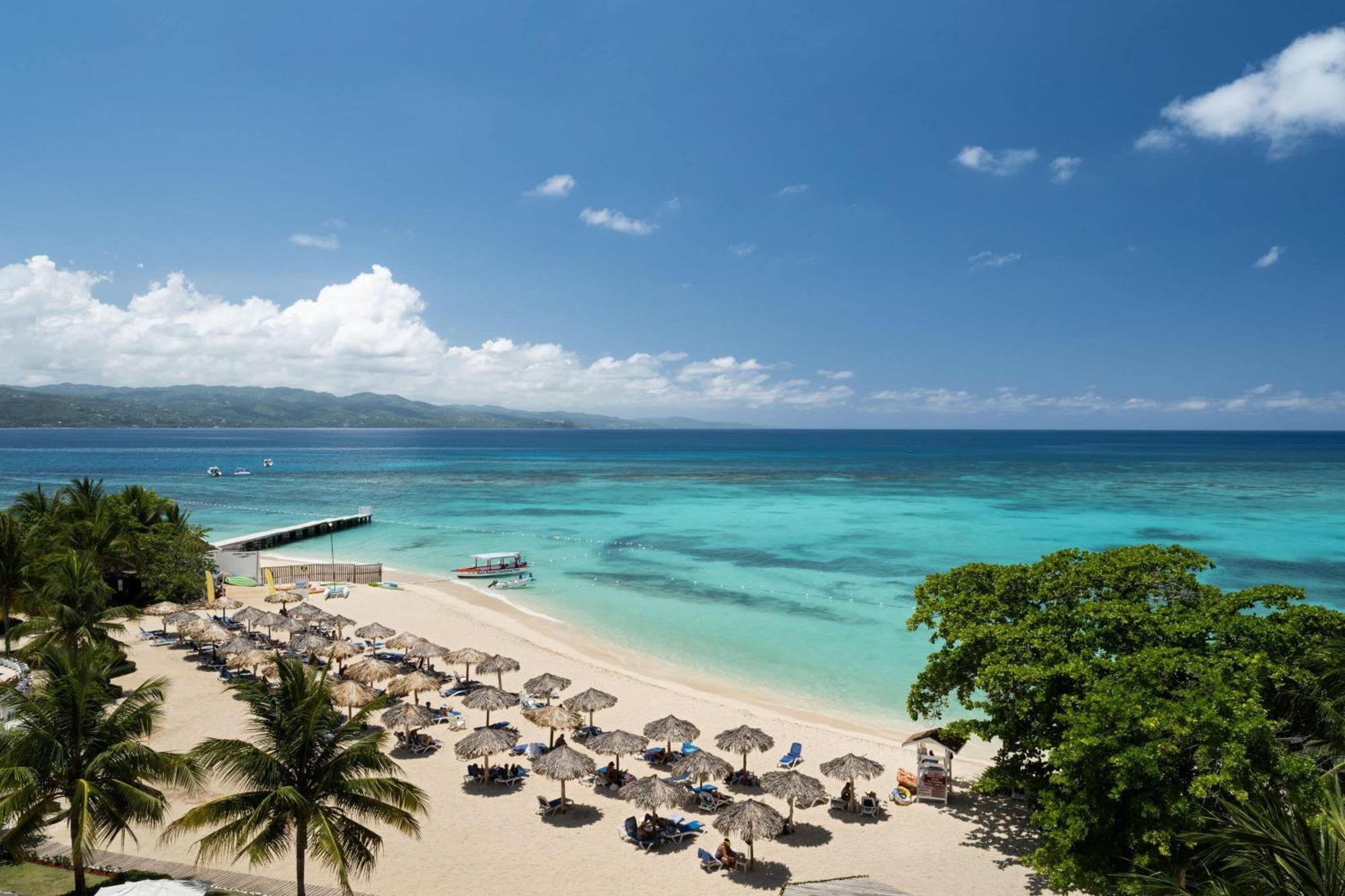 Grand Decameron Cornwall Beach, A Trademark All-Inclusive Resort Montego Bay Dış mekan fotoğraf